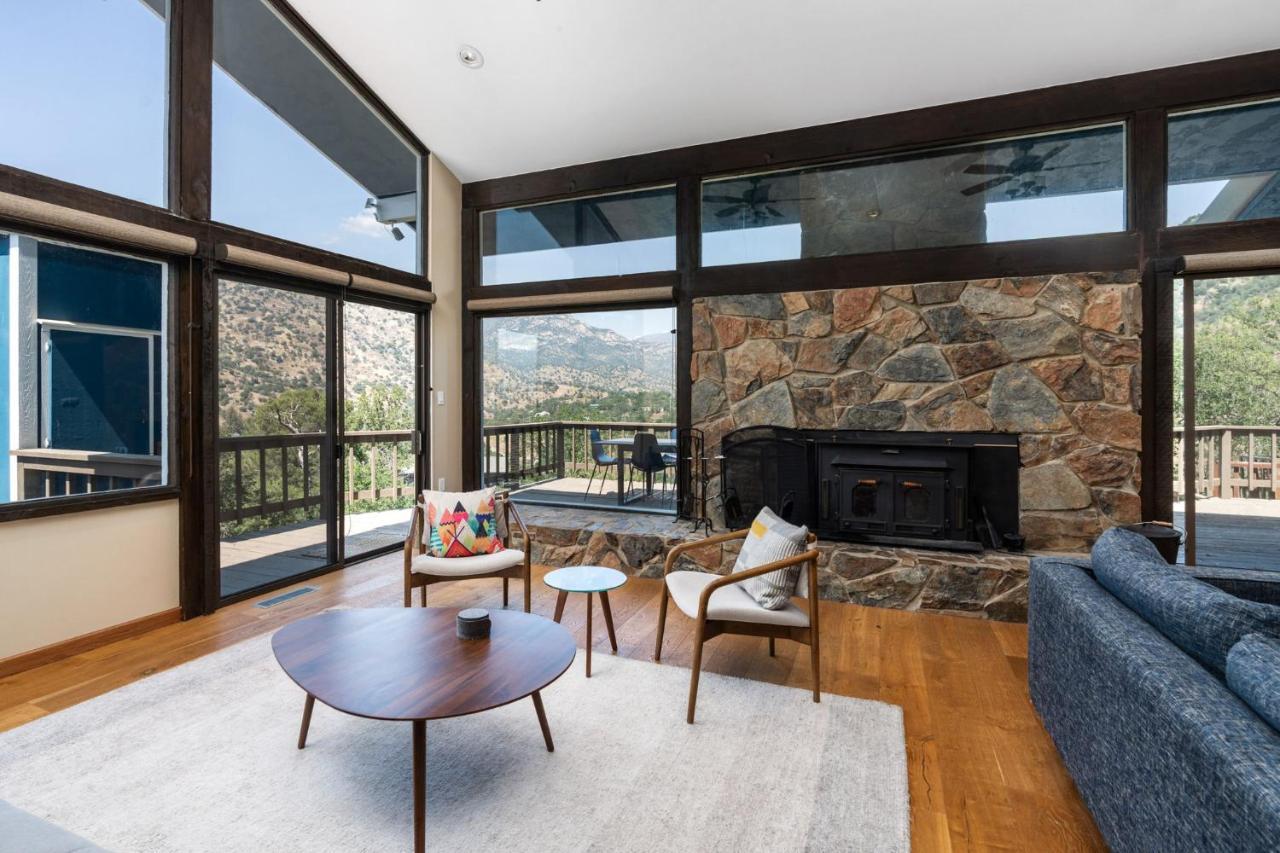 Mountain View, Hot Tub, Open Kitchen, 10m To Sequoia * Three Rivers